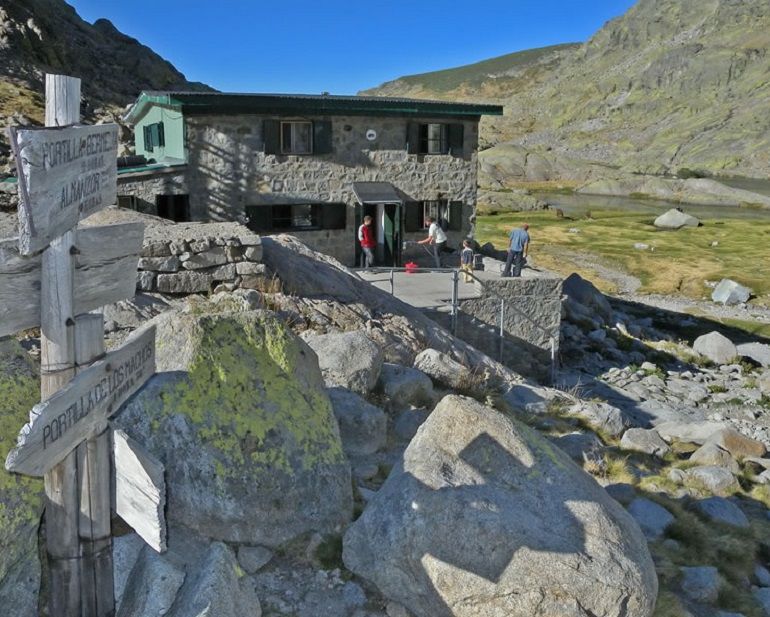 Refugio laguna de gredos