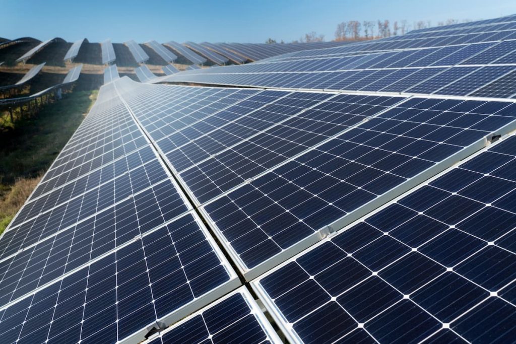 Empresas fotovoltaicas Valencia | Energía solar para hogares y empresas